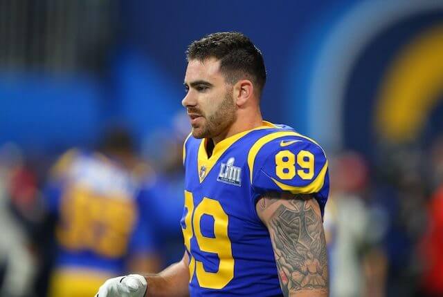 Rams, Higbee agree to 2-year extension